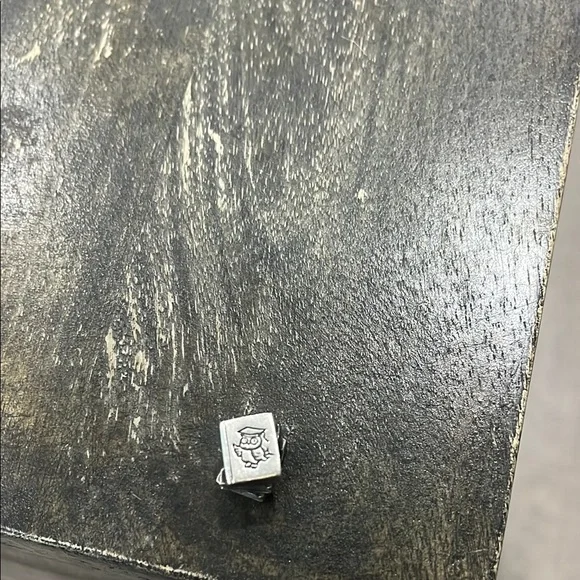 Pandora 'STUDY' stack of books charm - Picture 2 of 4